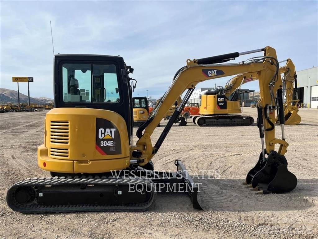 CAT 304E2 Paletli ekskavatörler