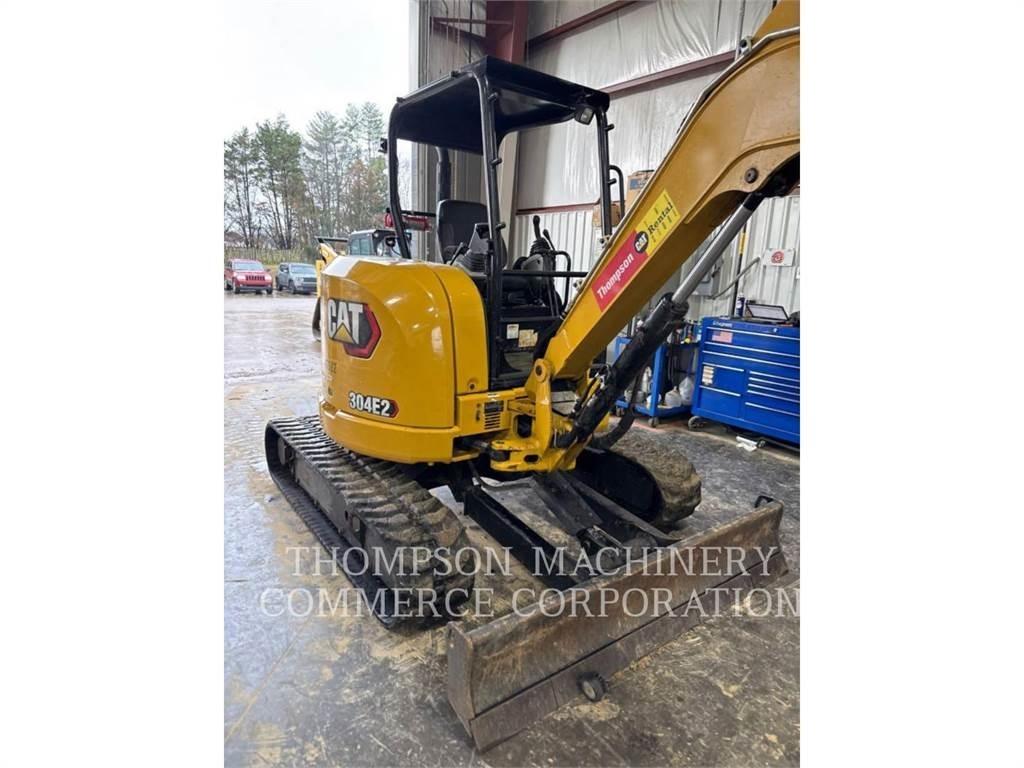 CAT 304E2 Paletli ekskavatörler