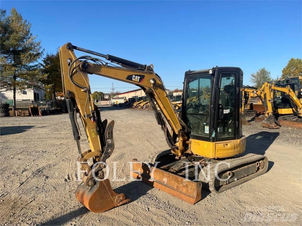CAT 304E2CR Paletli ekskavatörler