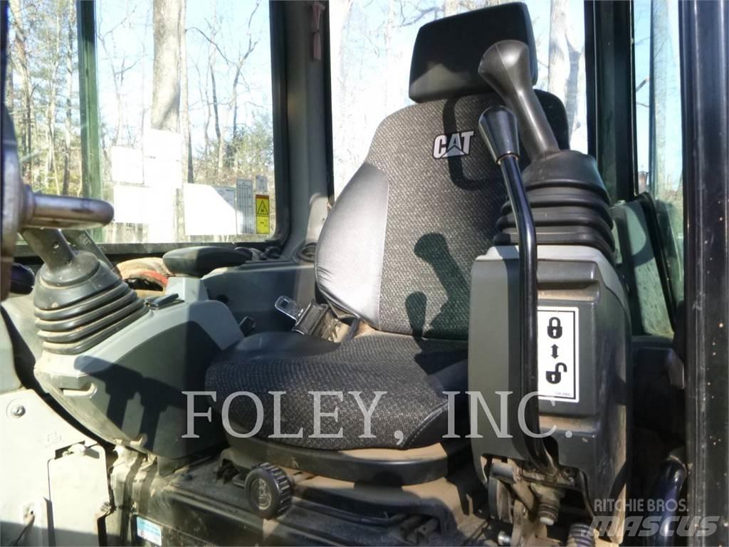 CAT 304E2CR Paletli ekskavatörler