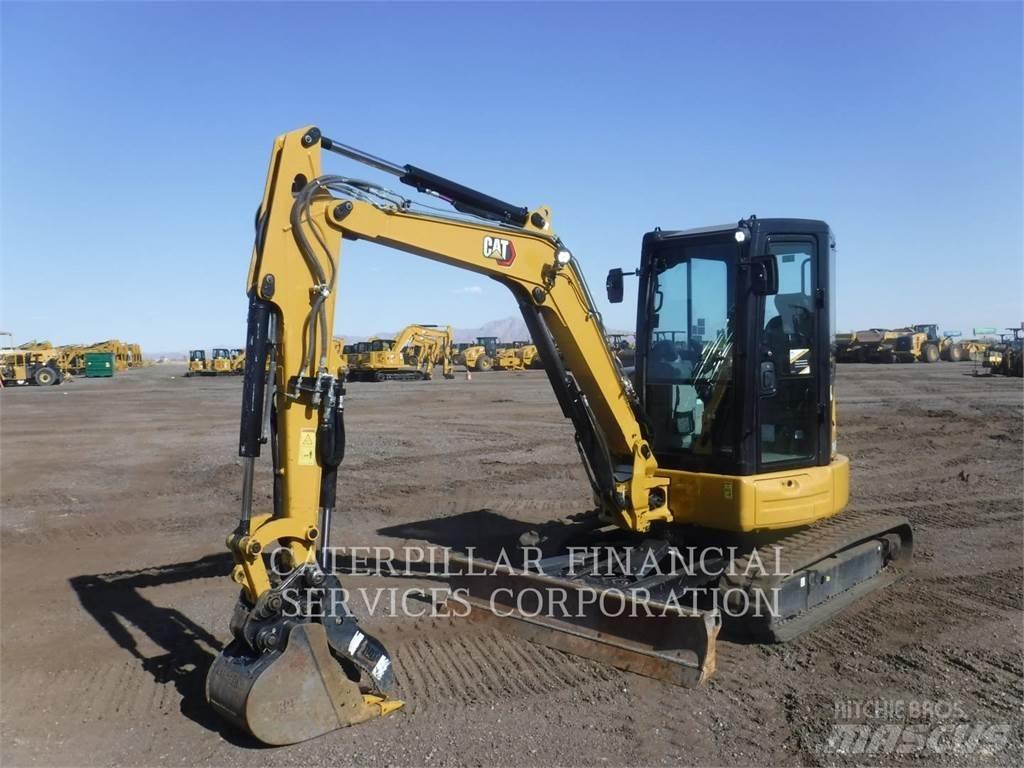 CAT 304E2CR Paletli ekskavatörler