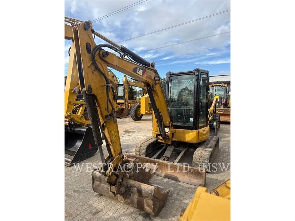 CAT 304E2CR Paletli ekskavatörler
