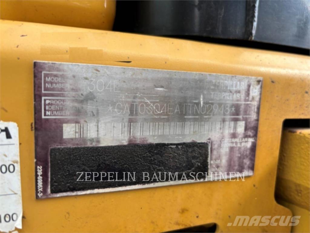 CAT 304ECR Paletli ekskavatörler