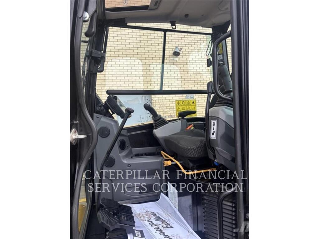 CAT 305 07A CR Paletli ekskavatörler