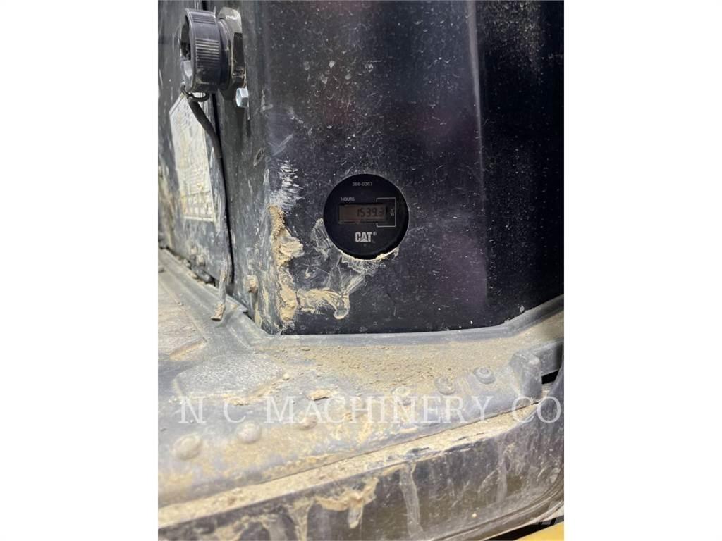 CAT 305.5 CRCB Paletli ekskavatörler