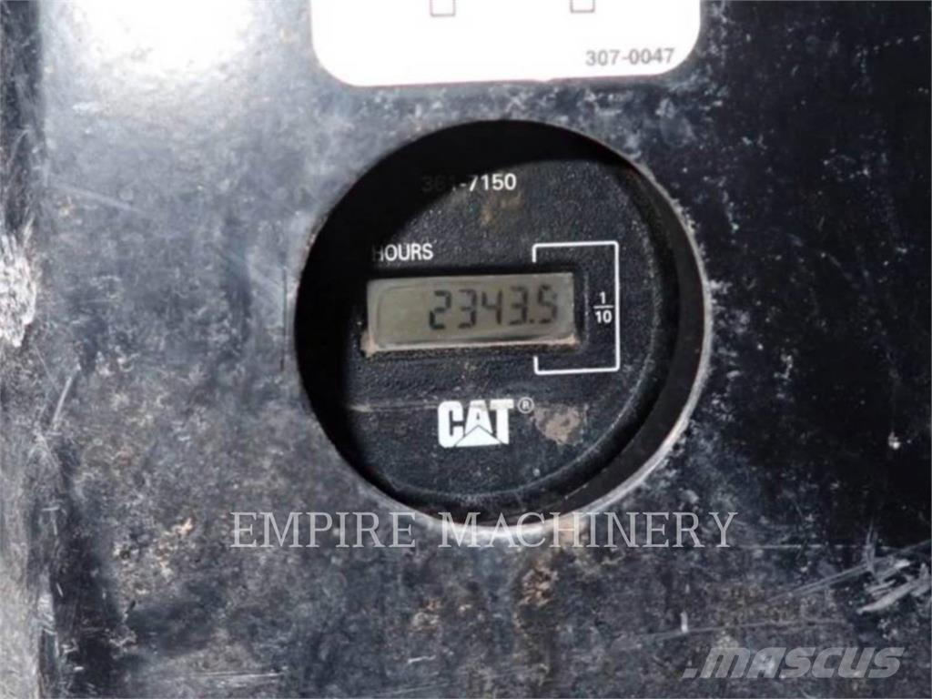 CAT 305.5E CA Paletli ekskavatörler