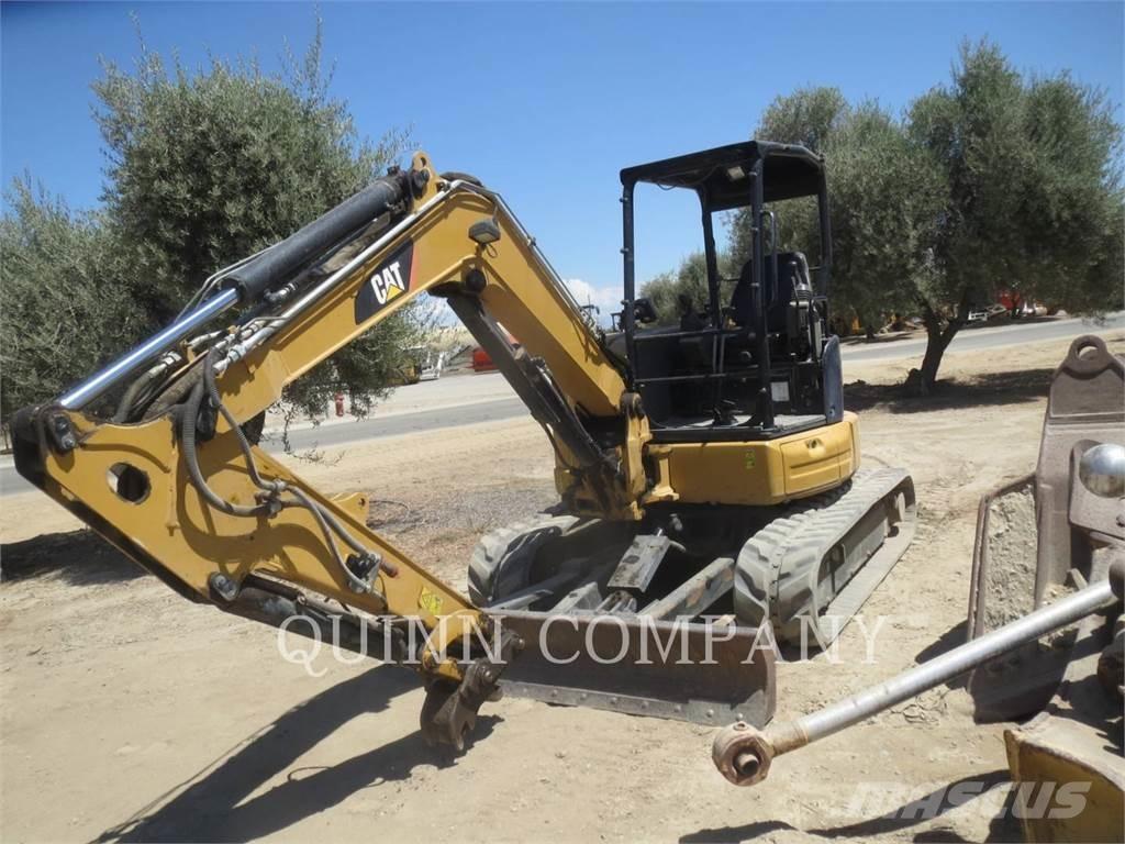 CAT 305.5E2 Paletli ekskavatörler
