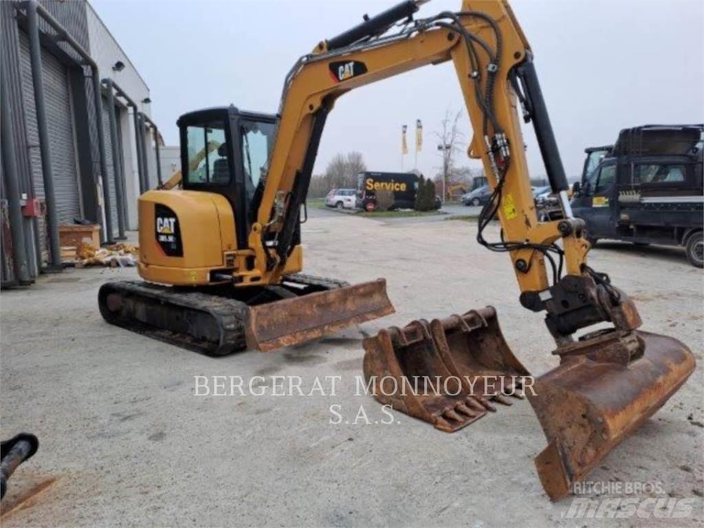 CAT 305.5E2 Paletli ekskavatörler