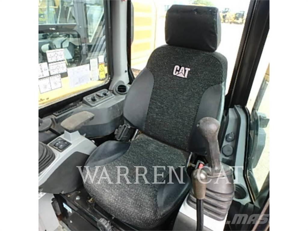 CAT 305.5E2 Paletli ekskavatörler
