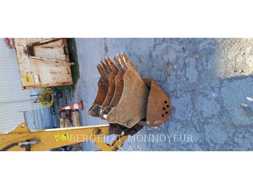 CAT 305.5E2 Paletli ekskavatörler