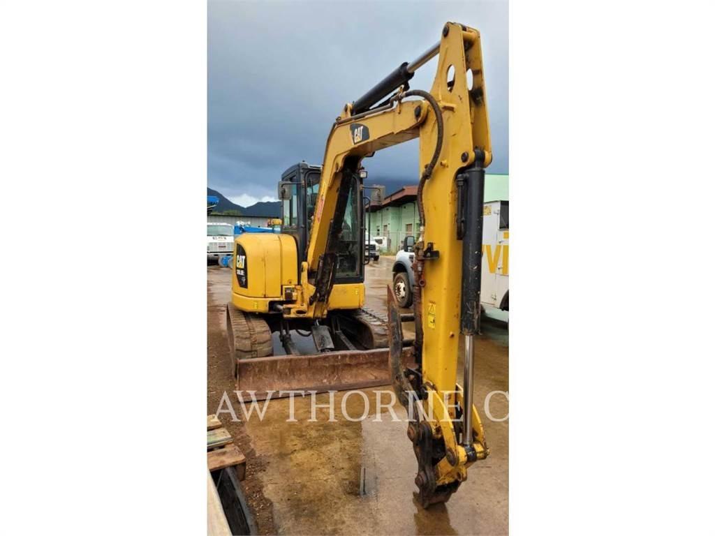 CAT 305.5E2 Paletli ekskavatörler