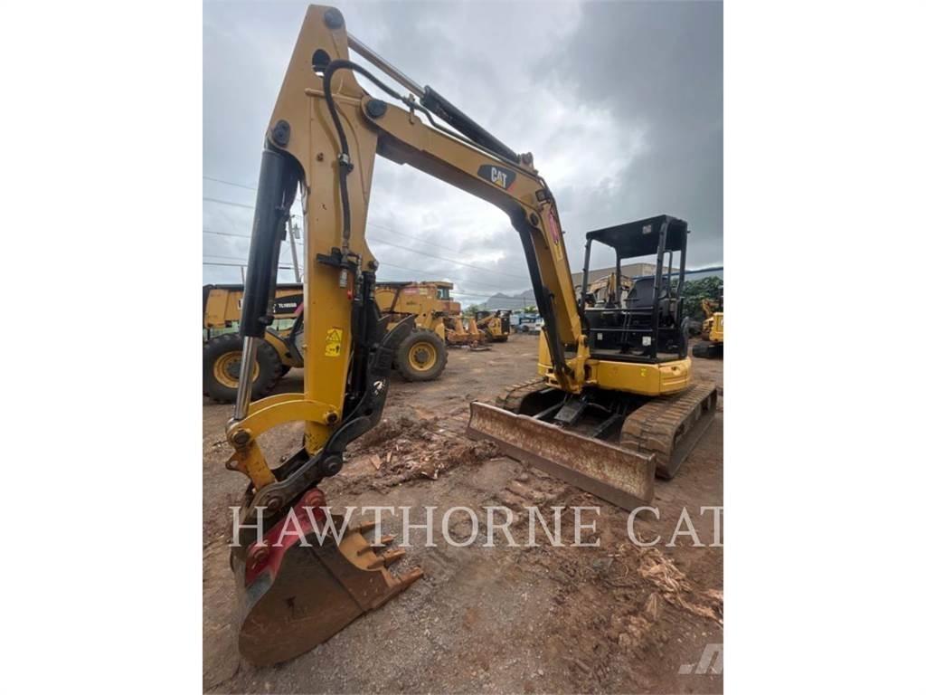 CAT 305.5E2 Paletli ekskavatörler