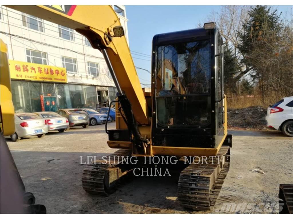 CAT 305.5E2 Paletli ekskavatörler