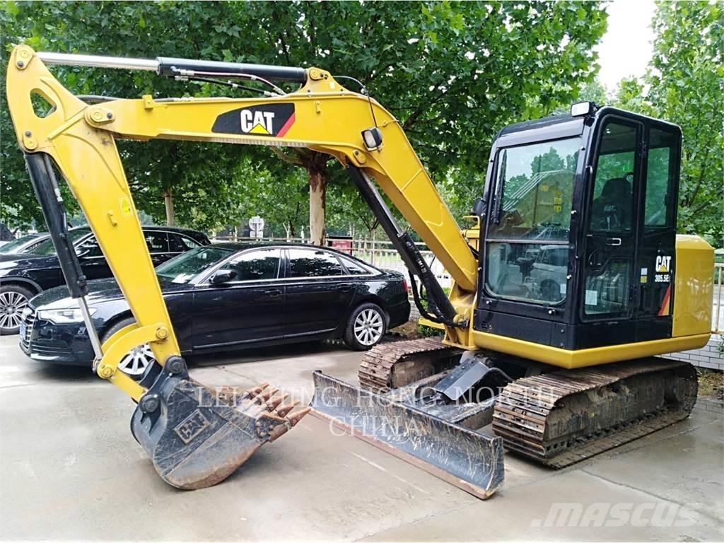 CAT 305.5E2 Paletli ekskavatörler
