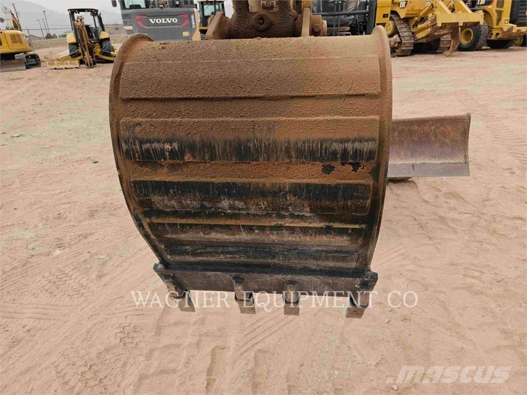 CAT 305.5E2 CR Paletli ekskavatörler