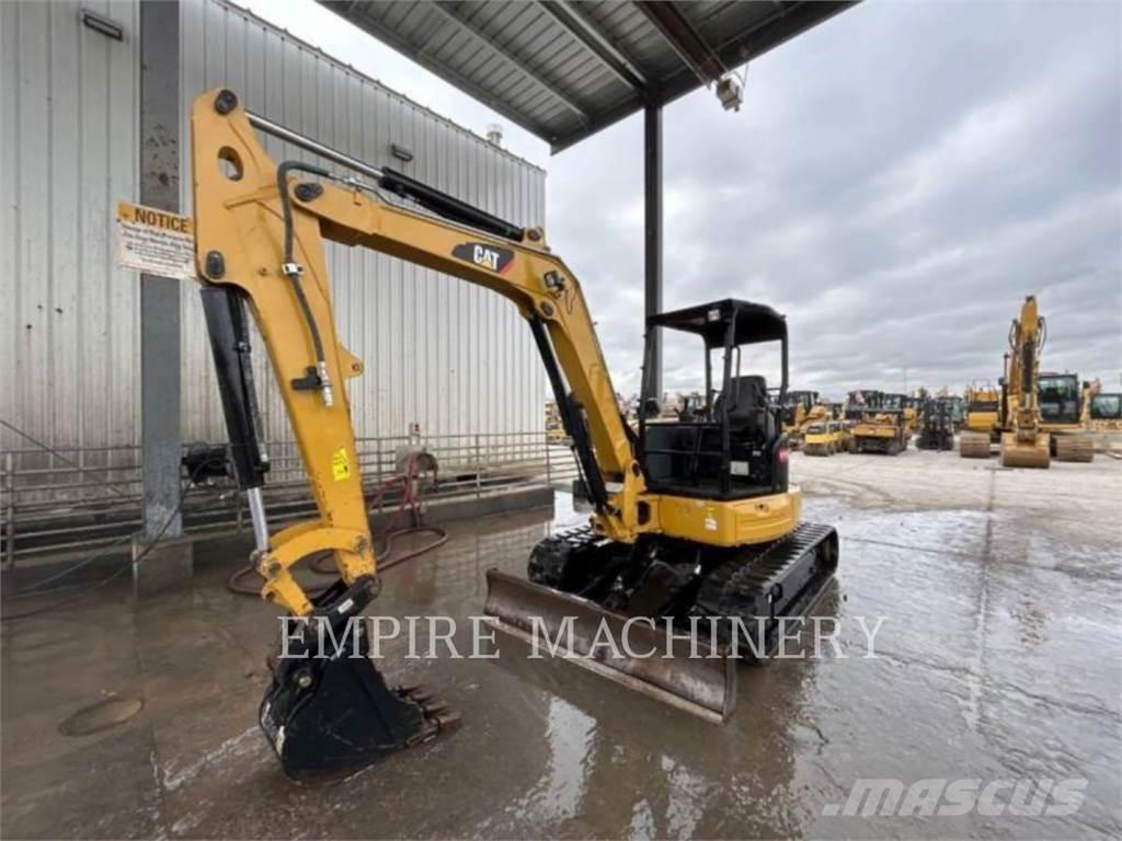 CAT 305.5E2 OR Paletli ekskavatörler