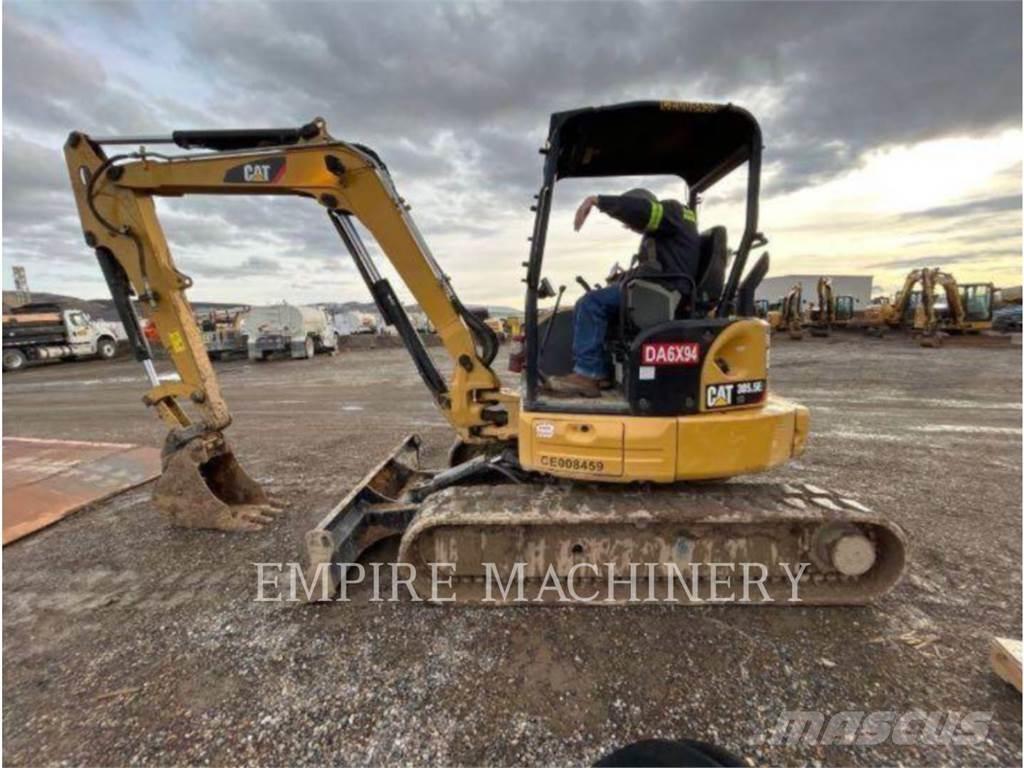 CAT 305.5E2 OR Paletli ekskavatörler