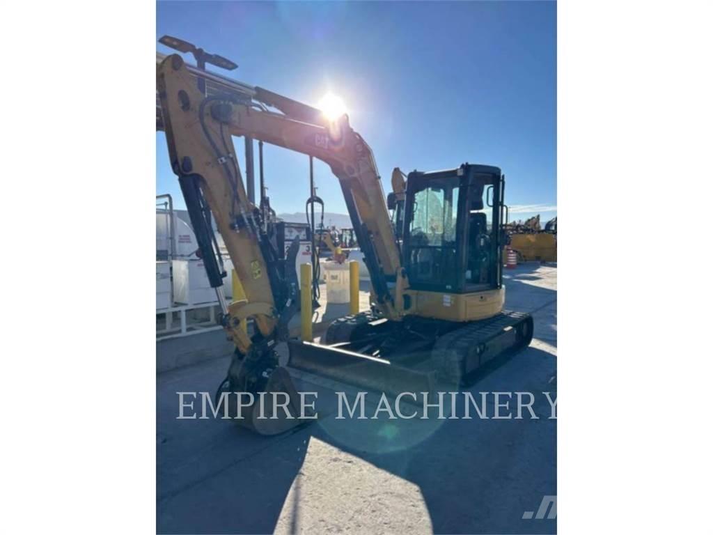 CAT 305.5E2CAT Paletli ekskavatörler