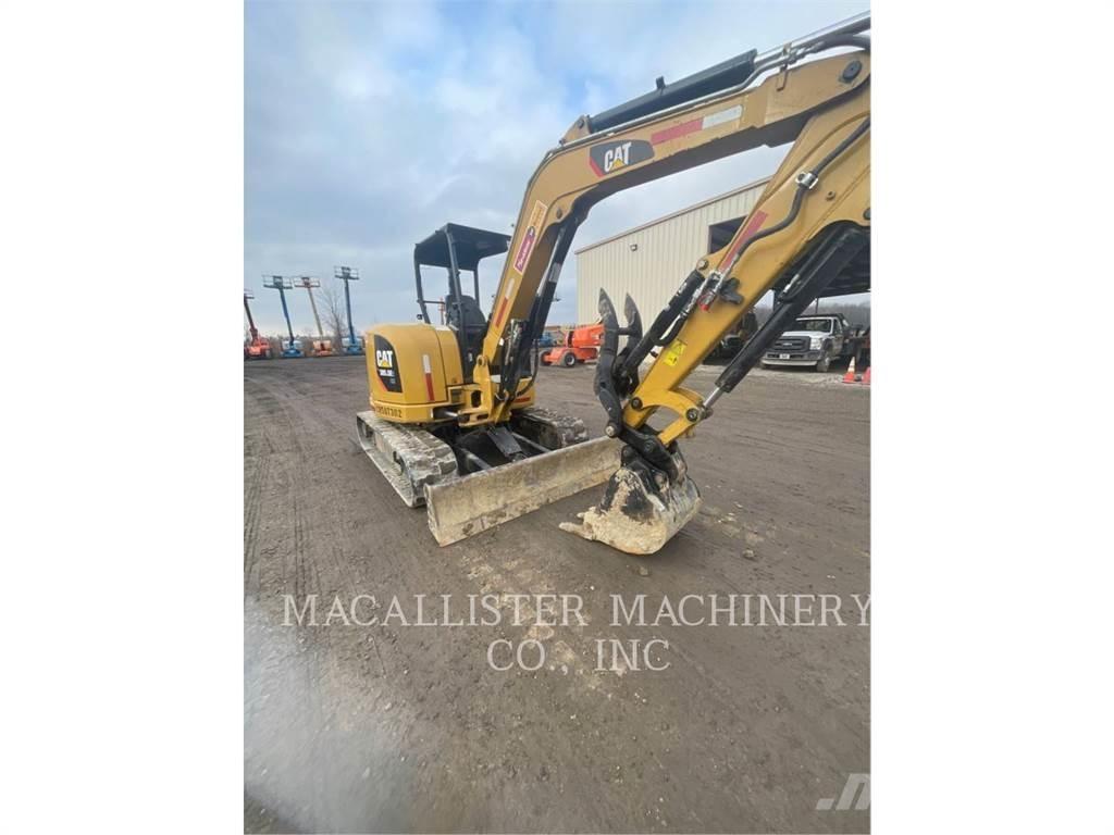 CAT 305.5E2CR Paletli ekskavatörler