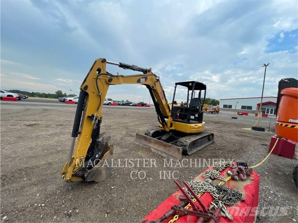 CAT 305.5E2CR Paletli ekskavatörler
