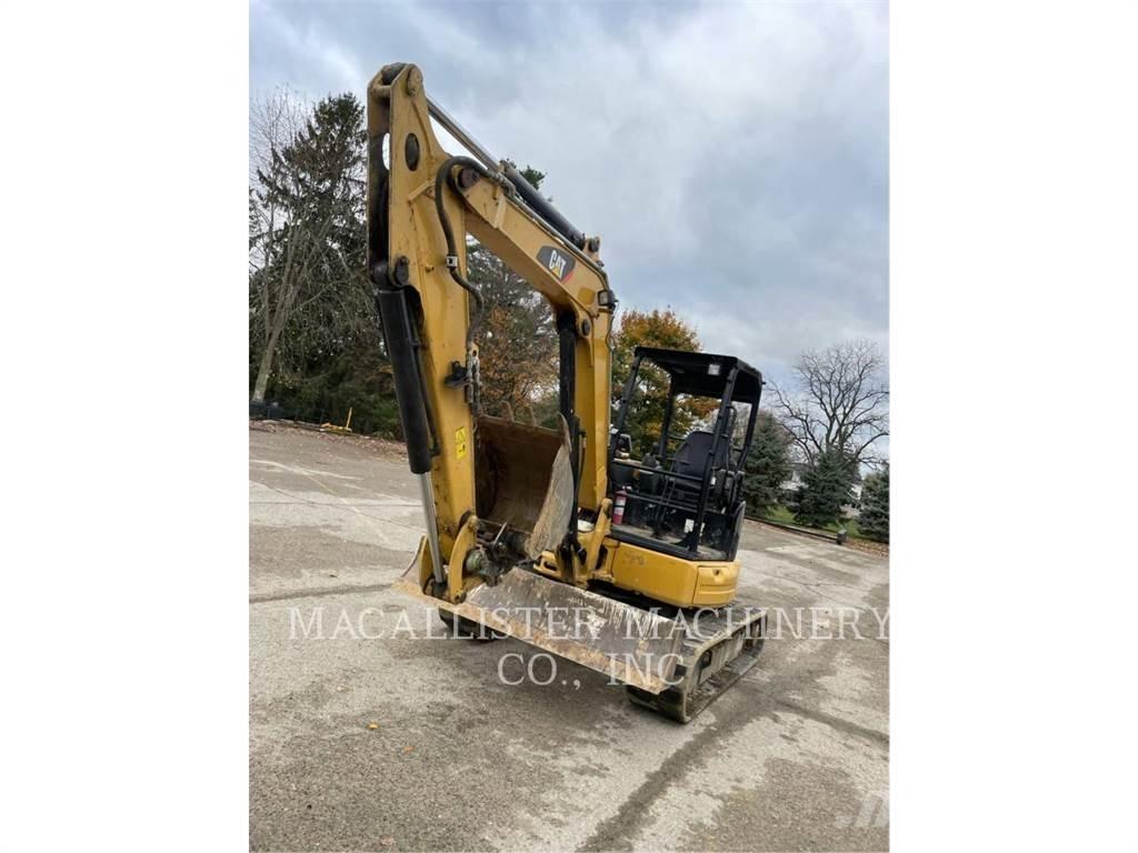 CAT 305.5E2CR Paletli ekskavatörler