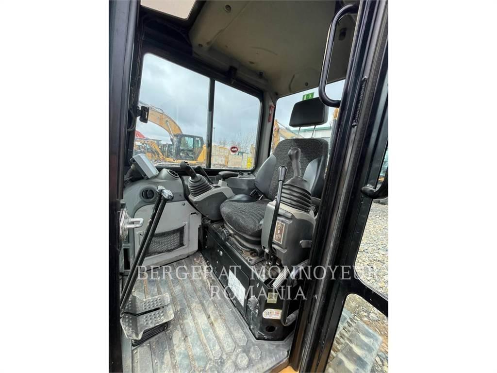 CAT 305.5E2CR Paletli ekskavatörler