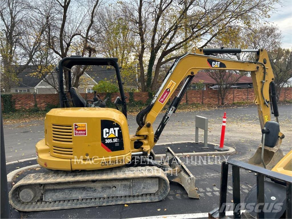CAT 305.5E2CR Paletli ekskavatörler