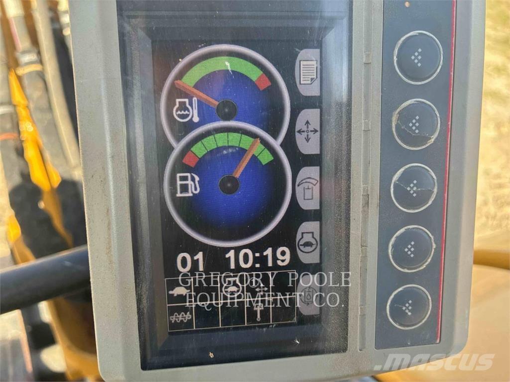 CAT 305.5E2CR Paletli ekskavatörler