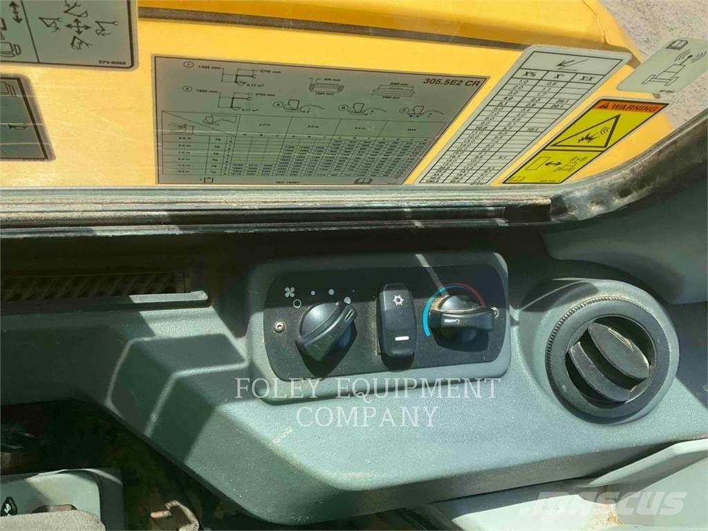 CAT 305.5E2LC Paletli ekskavatörler