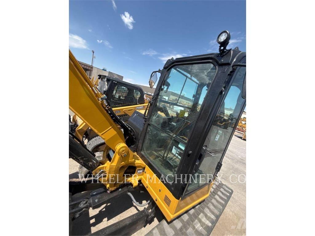 CAT 305 C3 THQ Paletli ekskavatörler