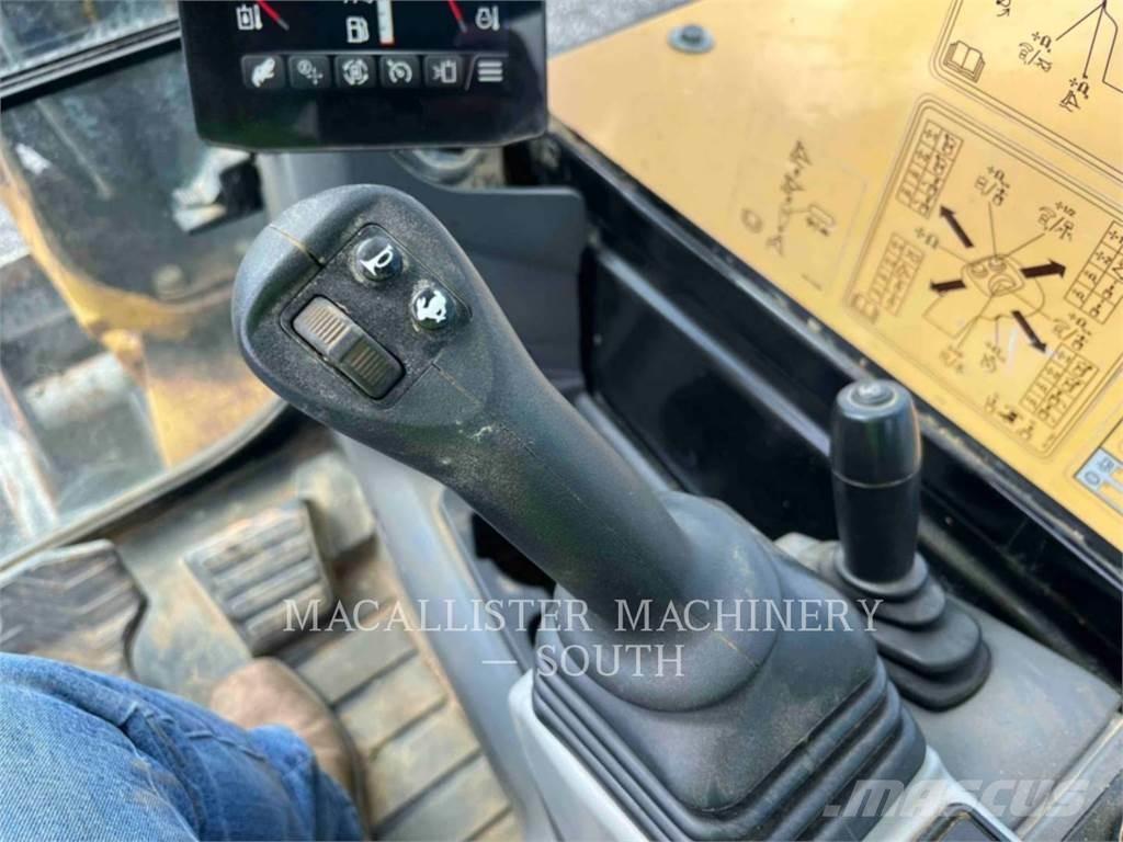 CAT 305 CR Paletli ekskavatörler