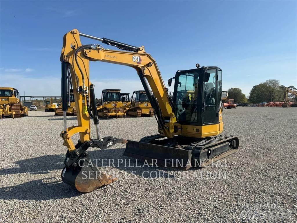 CAT 30507CR Paletli ekskavatörler