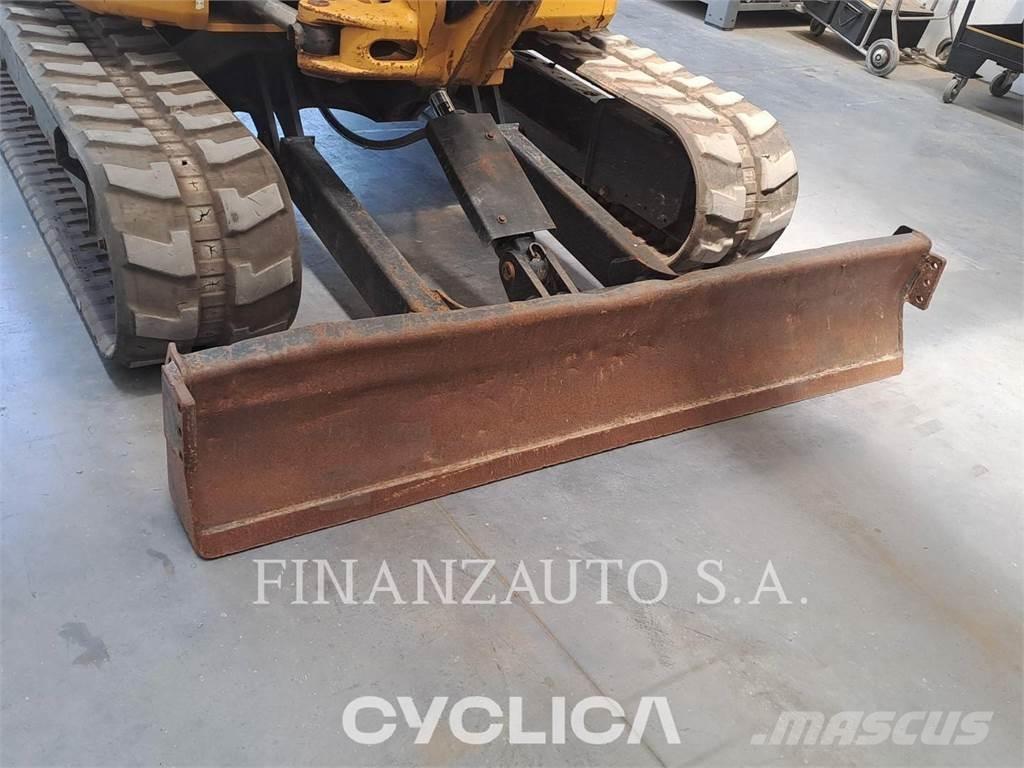 CAT 305E Paletli ekskavatörler