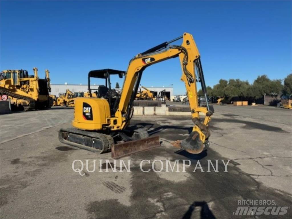 CAT 305E2 Paletli ekskavatörler