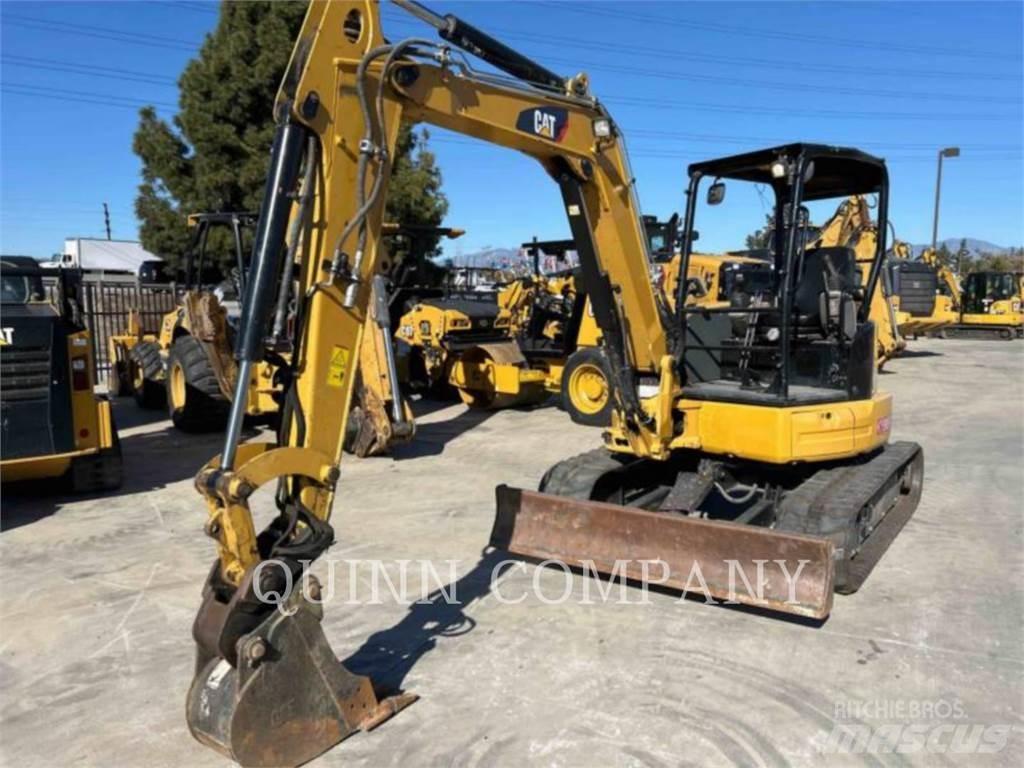CAT 305E2 Paletli ekskavatörler