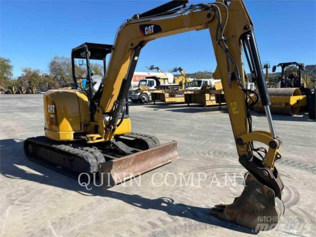 CAT 305E2 Paletli ekskavatörler