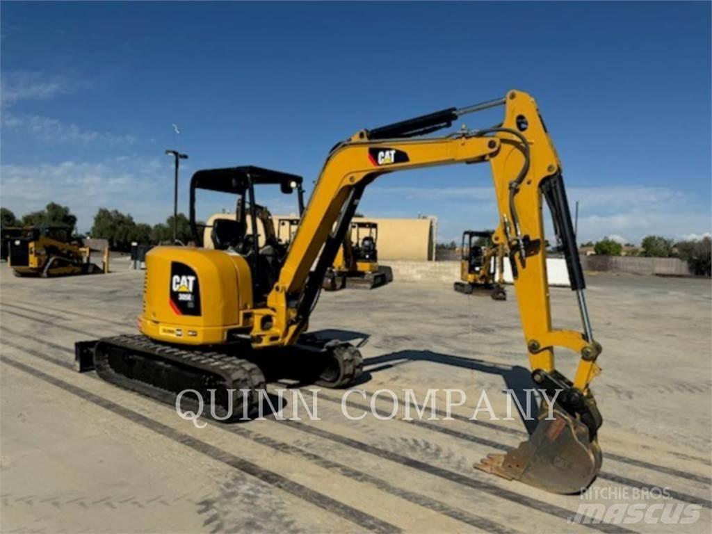 CAT 305E2 Paletli ekskavatörler