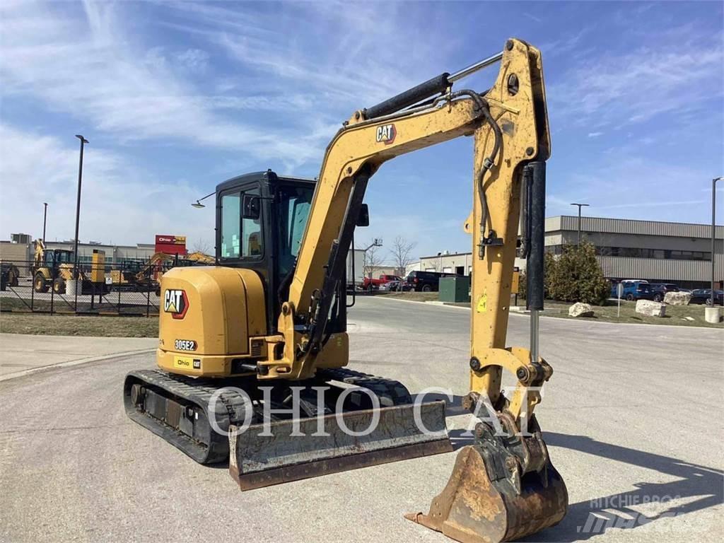 CAT 305E2 Paletli ekskavatörler
