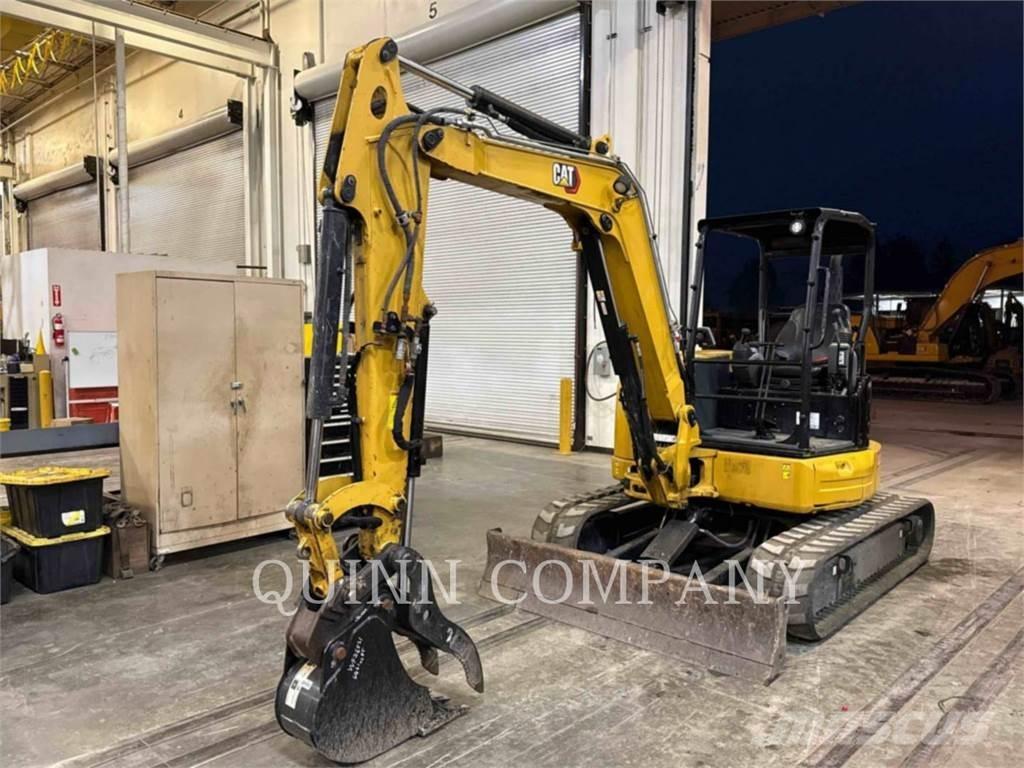 CAT 305E2 Paletli ekskavatörler
