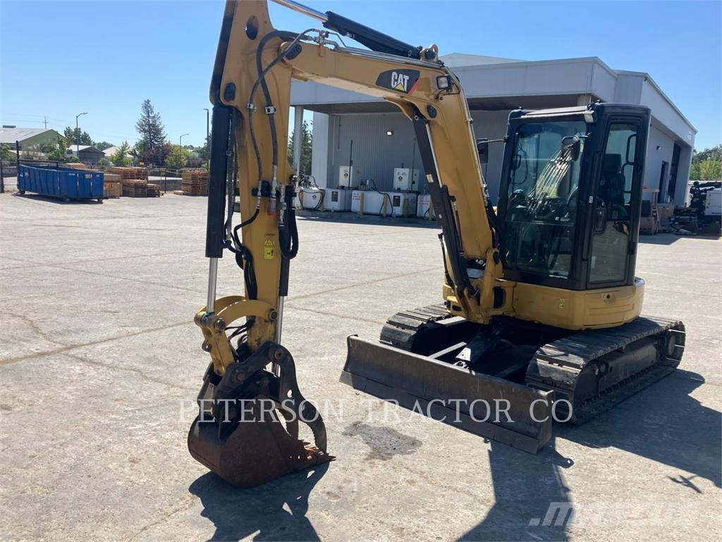 CAT 305E2 Paletli ekskavatörler