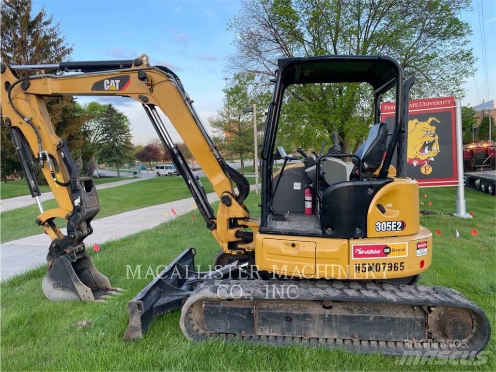 CAT 305E2CR Paletli ekskavatörler