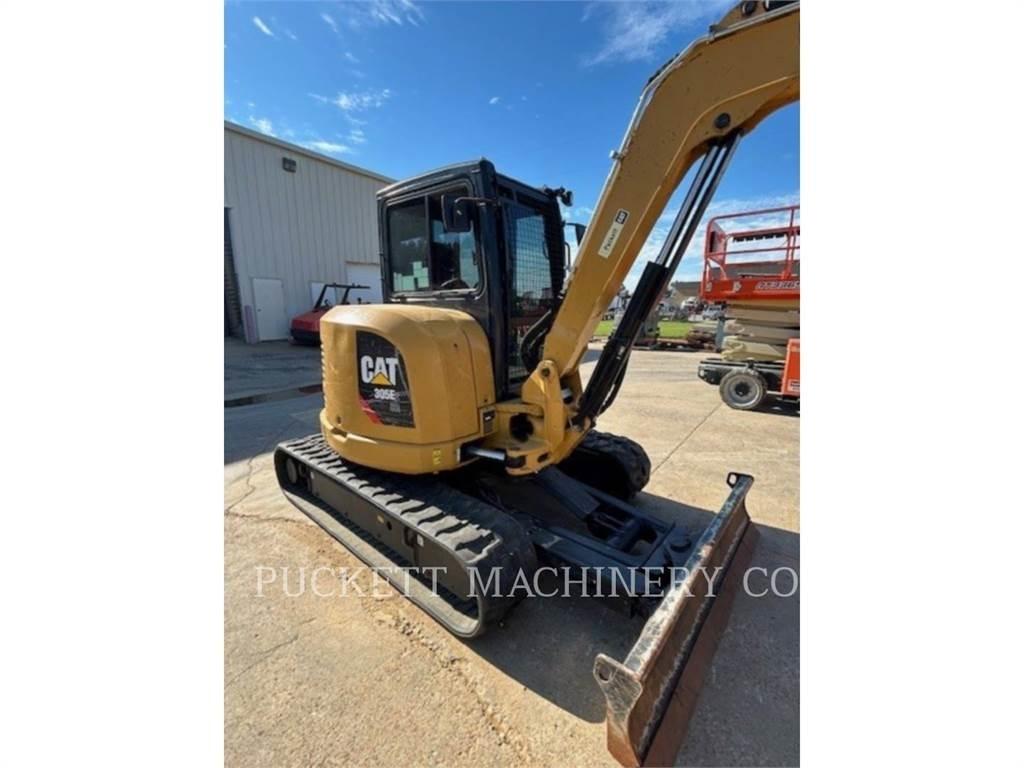 CAT 305E2CR Paletli ekskavatörler
