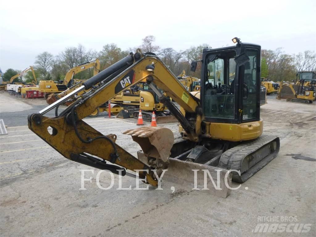 CAT 305E2CR Paletli ekskavatörler