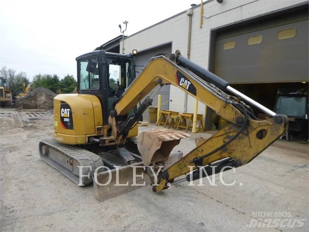 CAT 305E2CR Paletli ekskavatörler