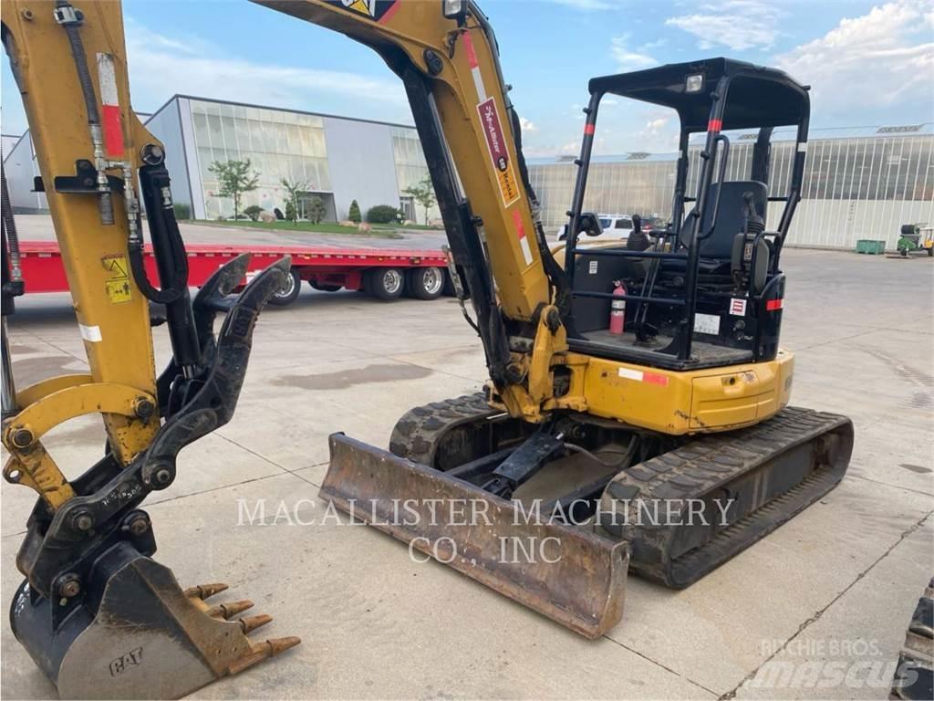 CAT 305E2CR Paletli ekskavatörler