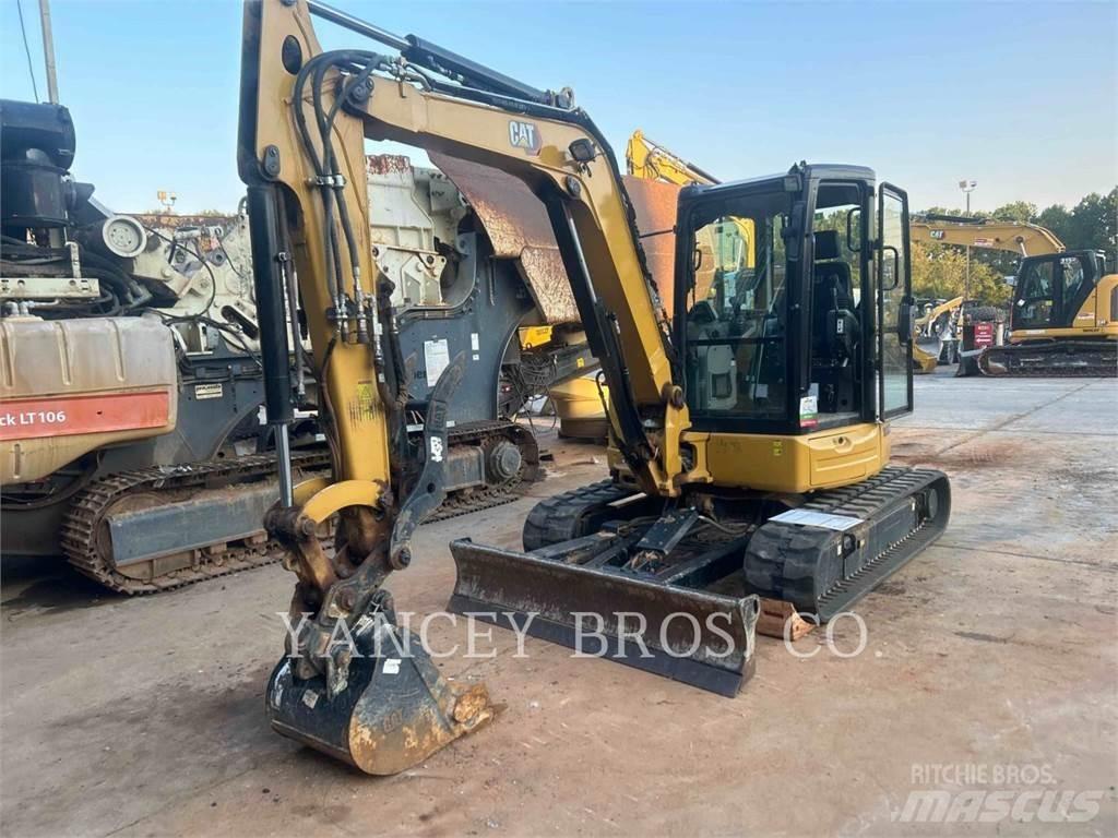 CAT 305E2CR Paletli ekskavatörler