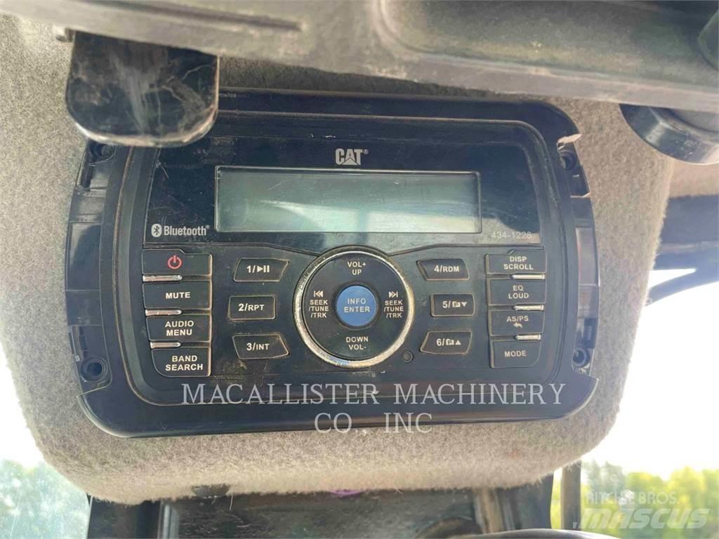 CAT 305E2CR Paletli ekskavatörler