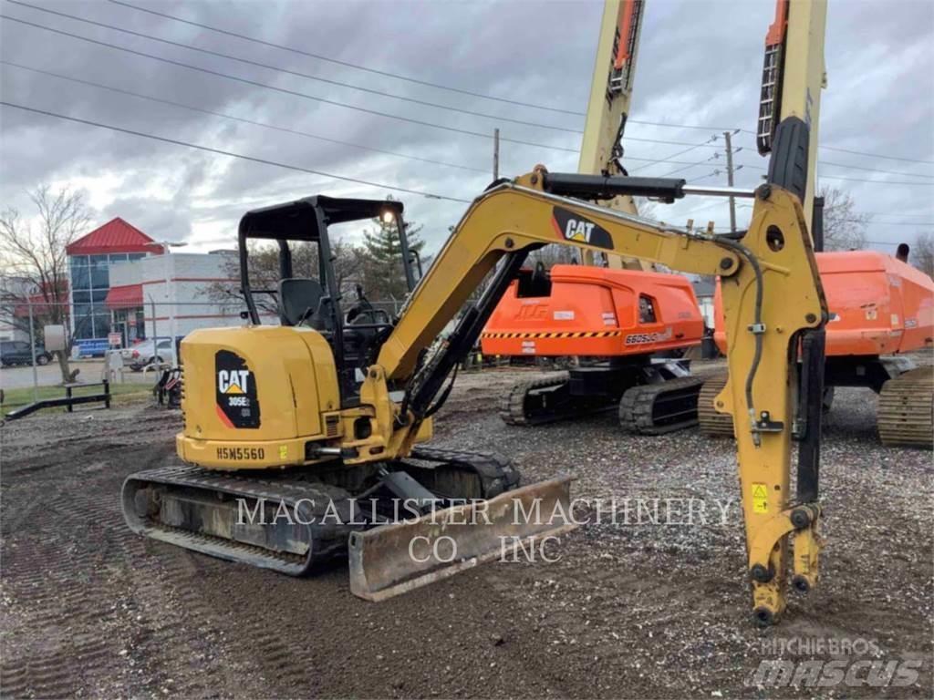 CAT 305E2CR Paletli ekskavatörler