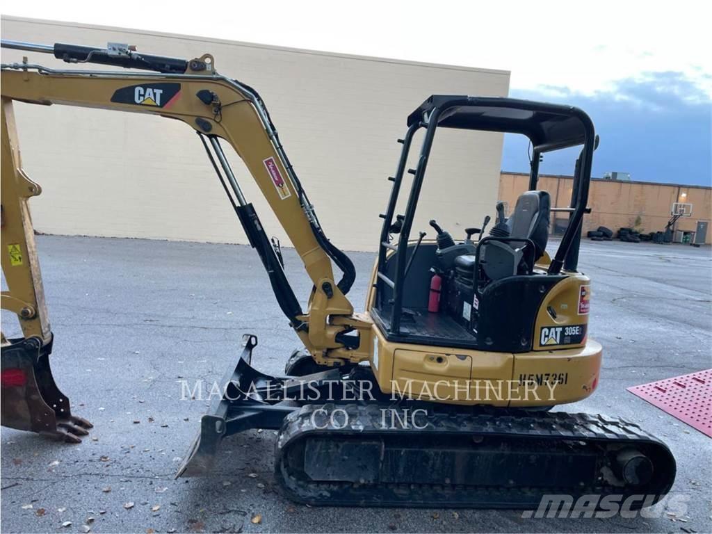 CAT 305E2CR Paletli ekskavatörler