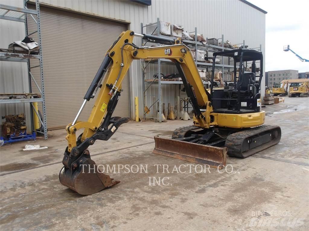 CAT 305E2CR Paletli ekskavatörler
